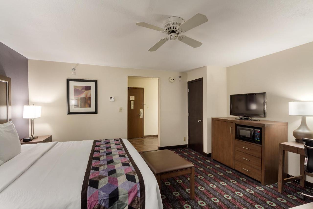 Comfort Inn Midtown Tulsa Exterior foto