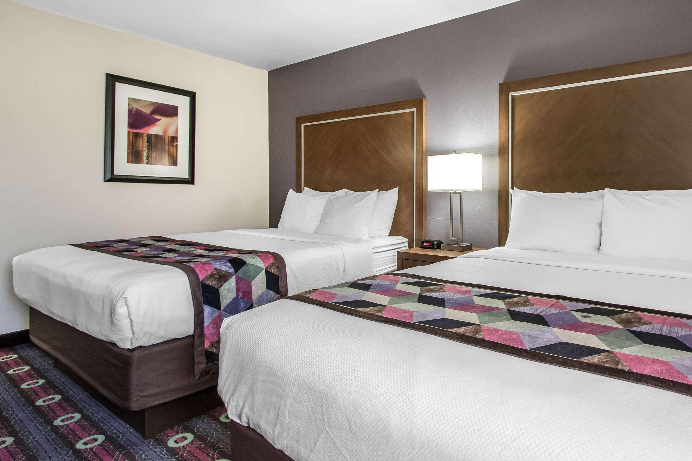 Comfort Inn Midtown Tulsa Exterior foto
